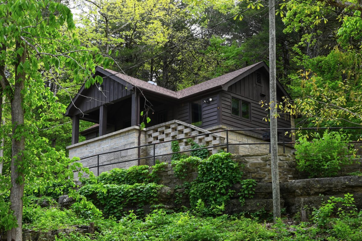 About - Roaring River State Park